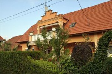 Hungrie Privát Balatonmáriafürdő, Extérieur